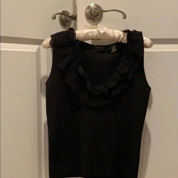 Dana Buchanan Silk V -Neck Ruffle Lace Sweater - Picture 4 of 6